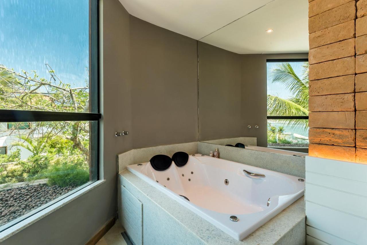 Quarto Duplo com Banheira de Hidromassagem